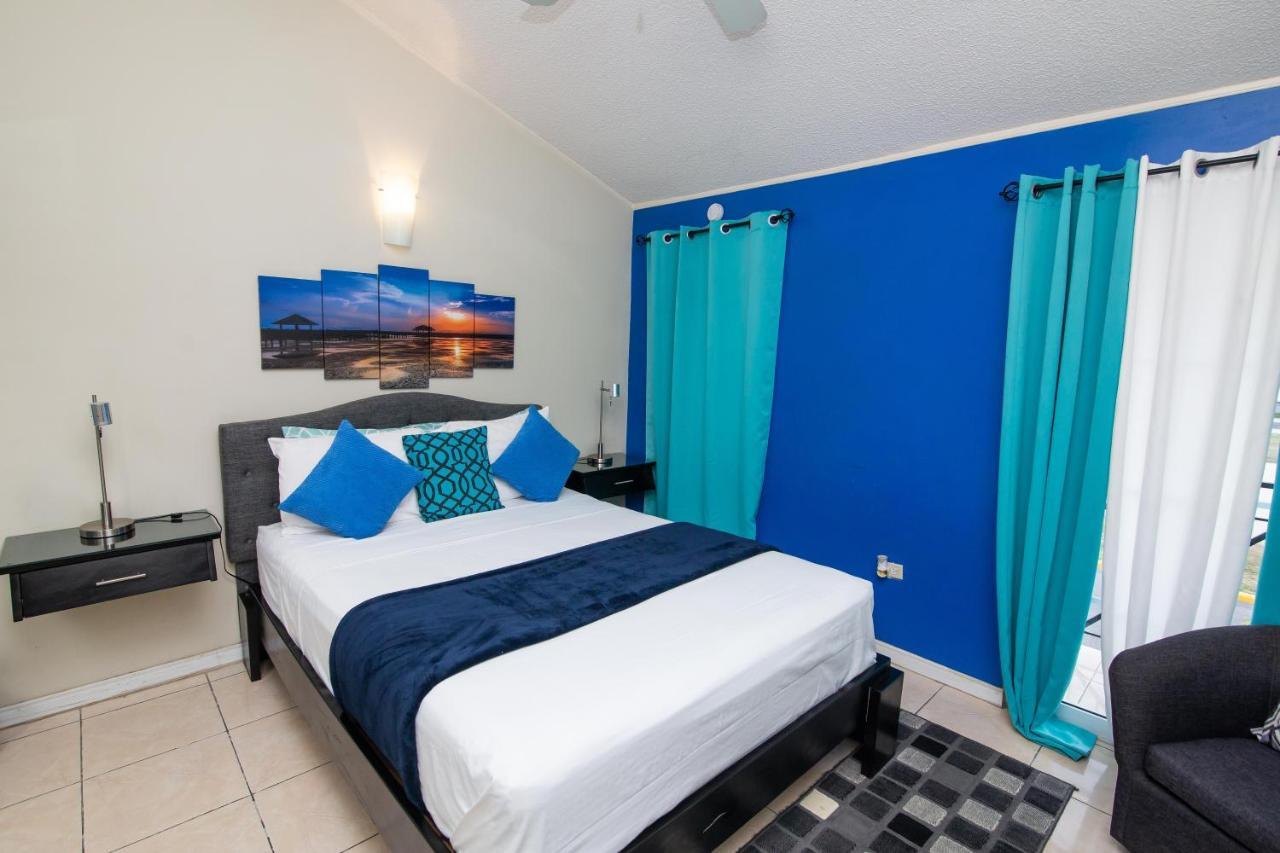The Oasis I, Portmore Country Club المظهر الخارجي الصورة